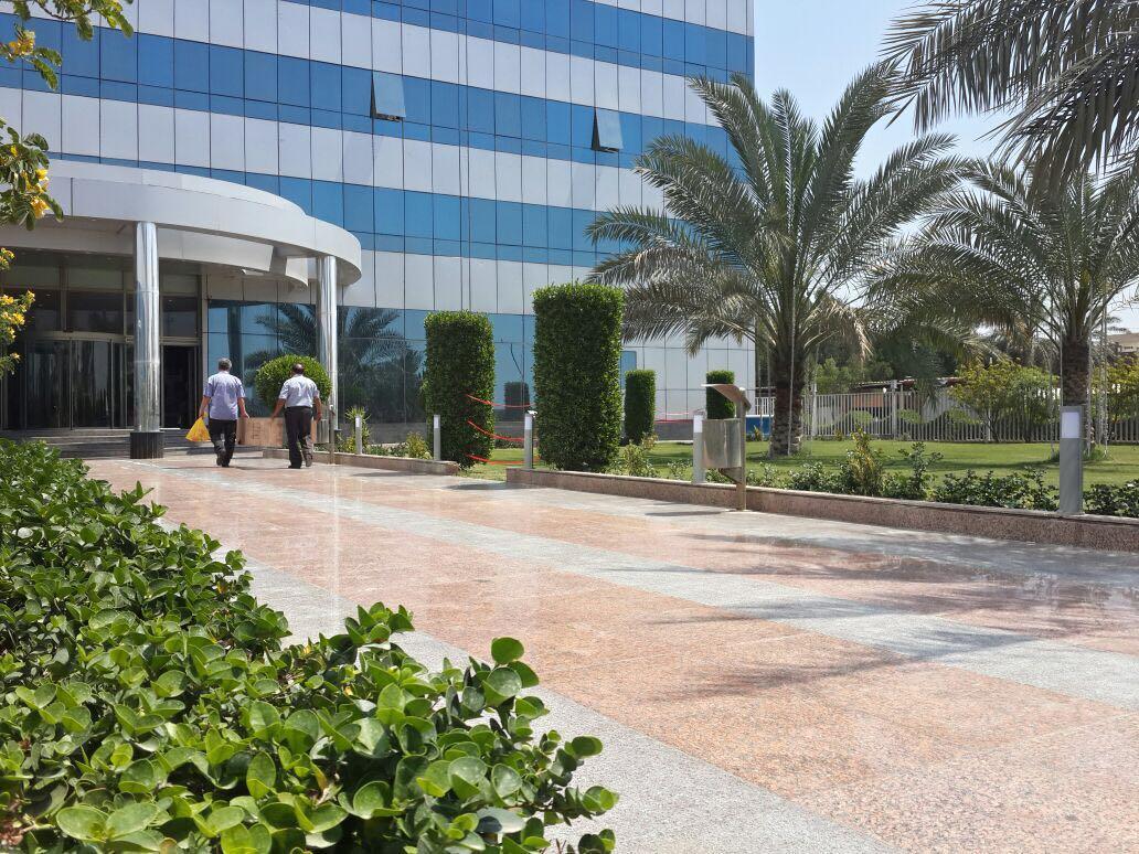 Mnawi Basha Hotel Basra Buitenkant foto